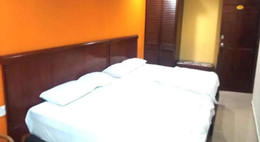 Oyo 90486 New Station Hotel 巴生 外观 照片